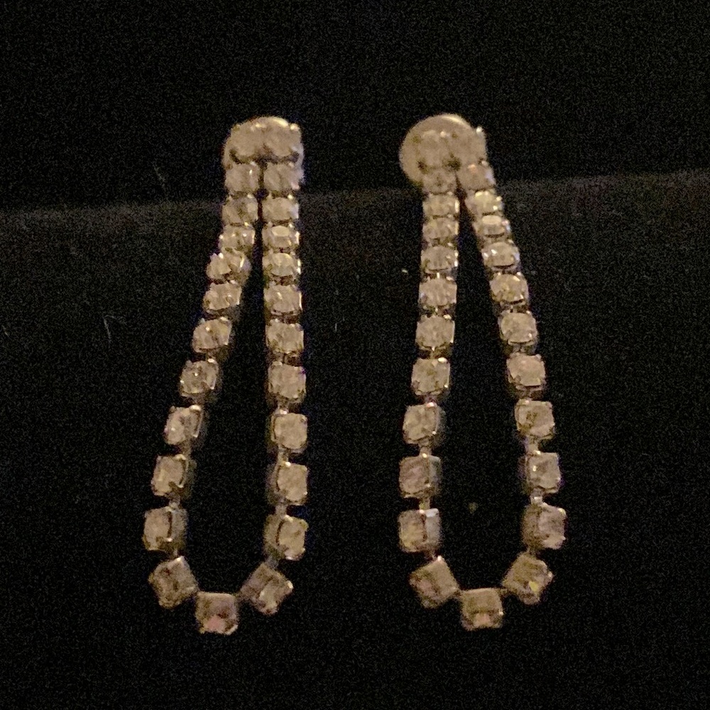 Rhinestone drop earrings